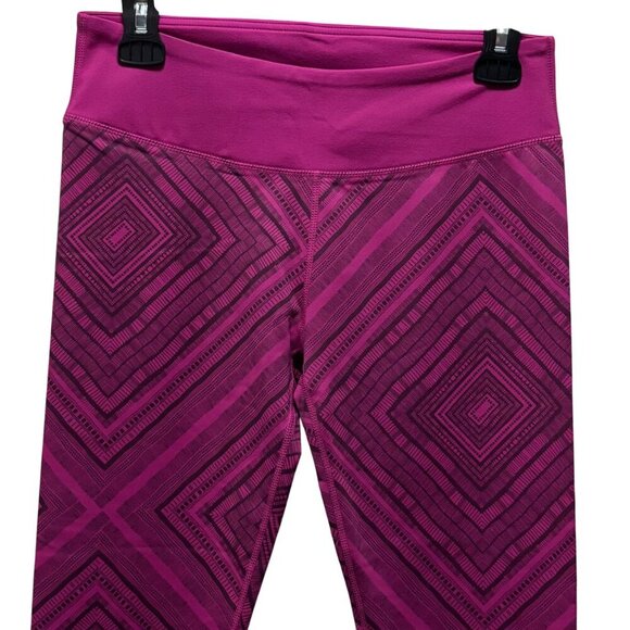 Fabletics Salar Womens Leggings In Magenta With Geometric Print Size S - Picture 4 of 7
